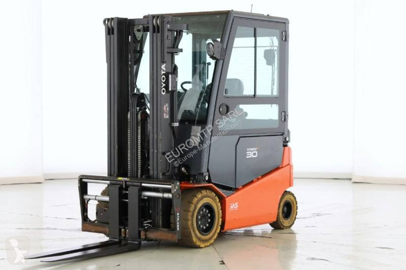 Carrello elevatore Toyota 8-FBMKT-30