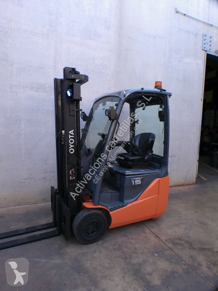 Carretilla elevadora Toyota 8FBE15T