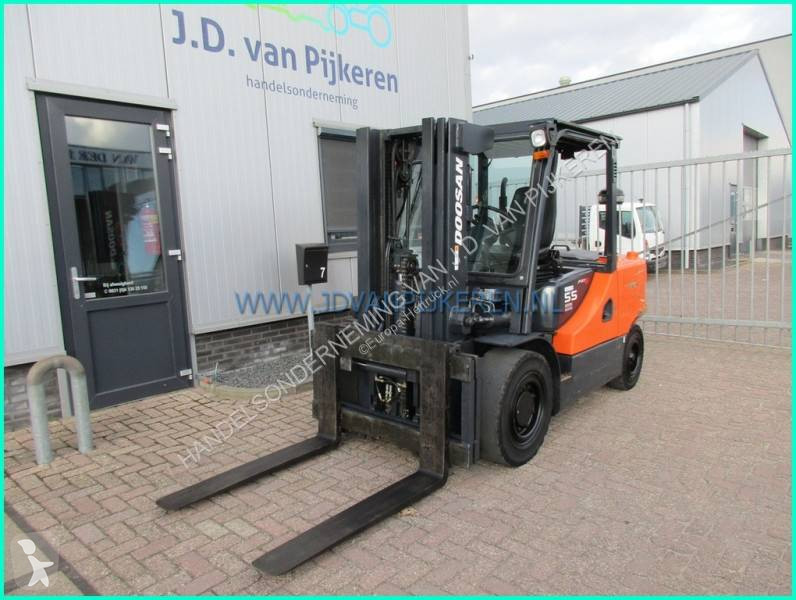 Doosan D55SC-5 4199uur 5.5t diesel...