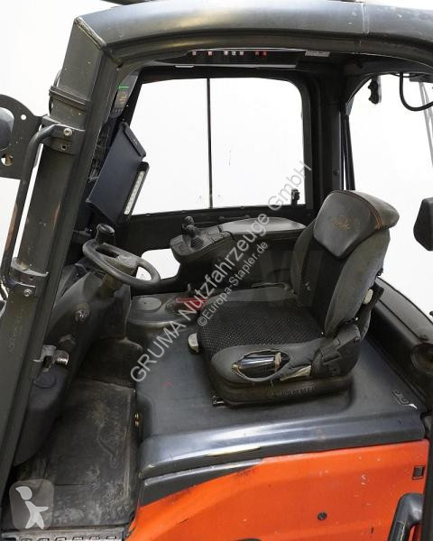 Teleskopický manipulátor Linde E 20 L EVO 386-02