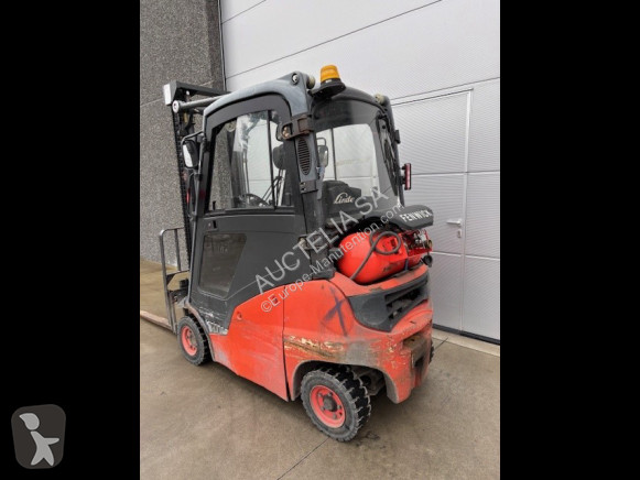 Heftruck Linde -01