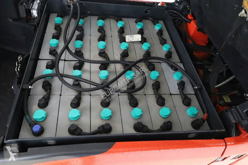 Stivuitor Linde E-20-PL-02
