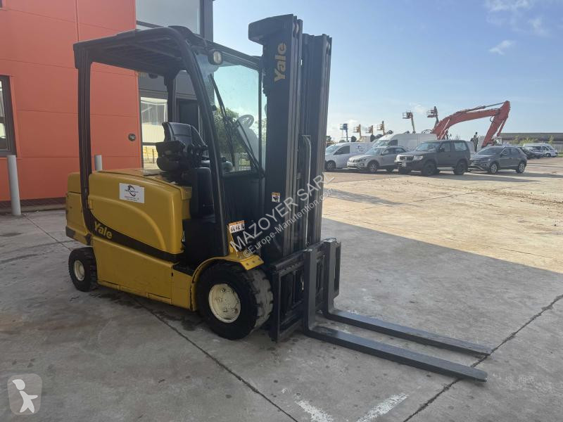 رافعة شوكية Yale  ERP35VL E2295