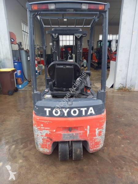 رافعة شوكية Toyota 8FBEK18T