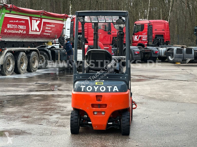 Vysokozdvižný vozík Toyota 16 T 48V Elektro...