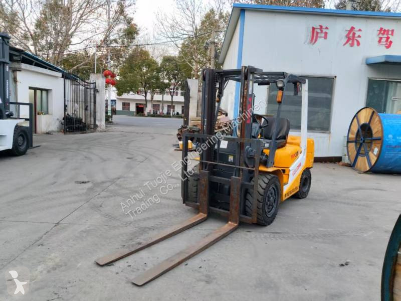 Vysokozdvižný vozík TCM 3-Ton