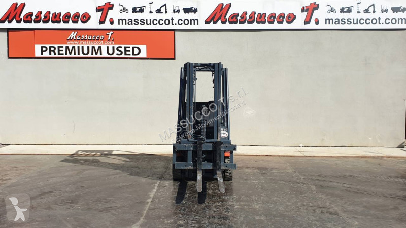 رافعة شوكية Linde E14