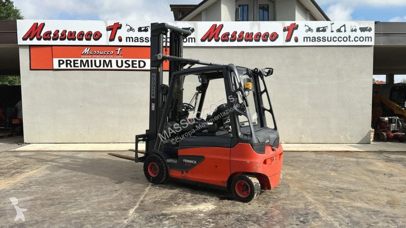 Vysokozdvižný vozík Linde E30L-01