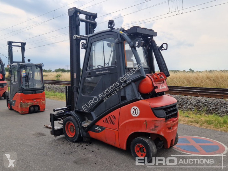 Vysokozdvižný vozík Linde H35T-02