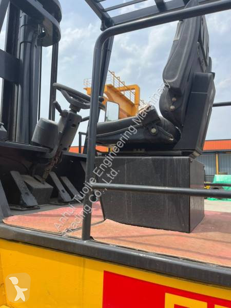 رافعة شوكية ثقيلة Komatsu 20-Ton