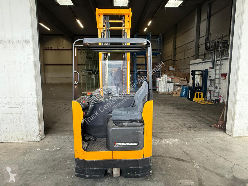 Retrak Jungheinrich   ETV 14 G - 710 DZ Triplex...