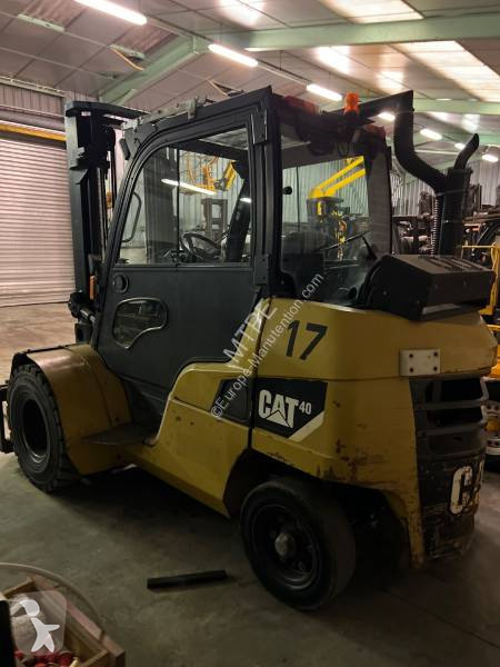 Vysokozdvižný vozík Caterpillar DP40N