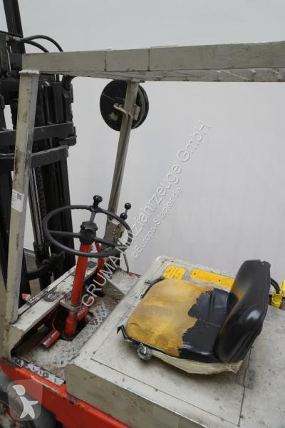 Carretilla elevadora Linde 323
