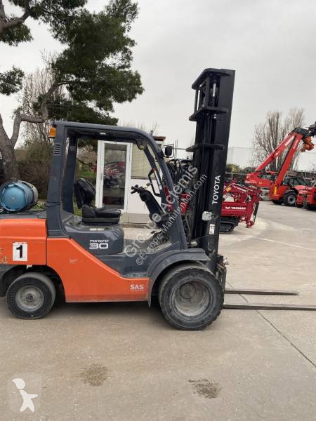 Carretilla elevadora Toyota 8FGJF30