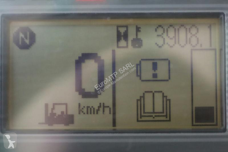 رافعة شوكية Mitsubishi