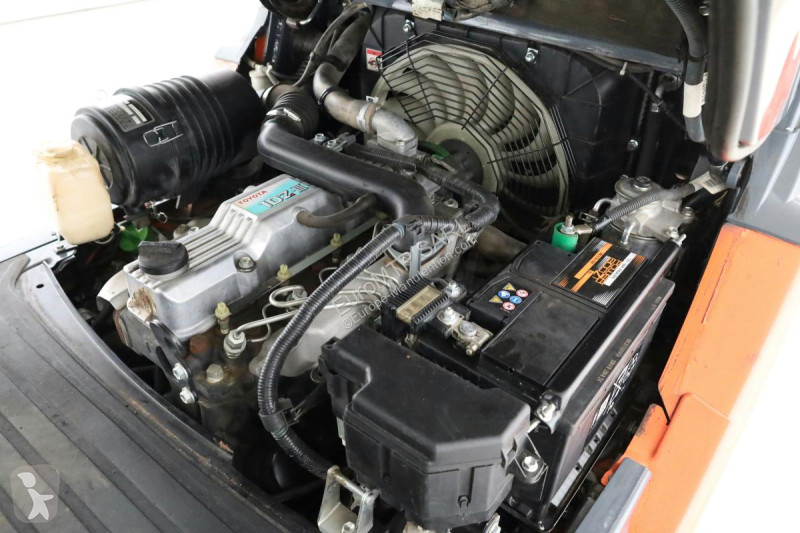 رافعة شوكية Toyota