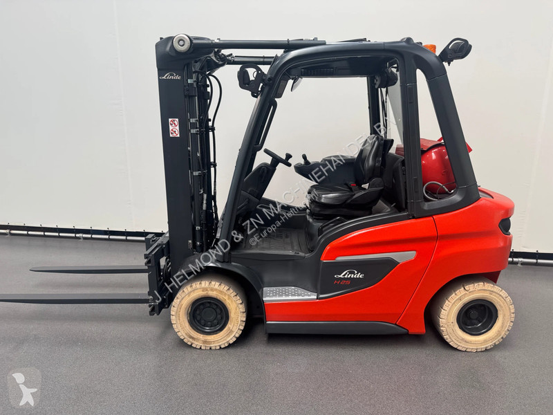 Teleskopický manipulátor Linde 1202 H 25 T-01