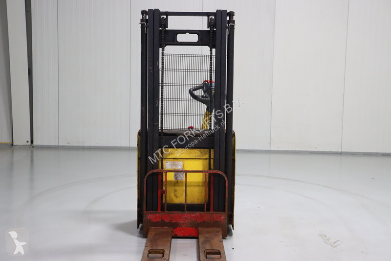 رافعة شوكية Hyster S1.2