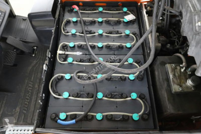 رافعة شوكية كهربائية Doosan