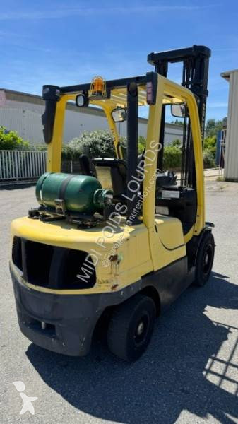رافعة شوكية Hyster