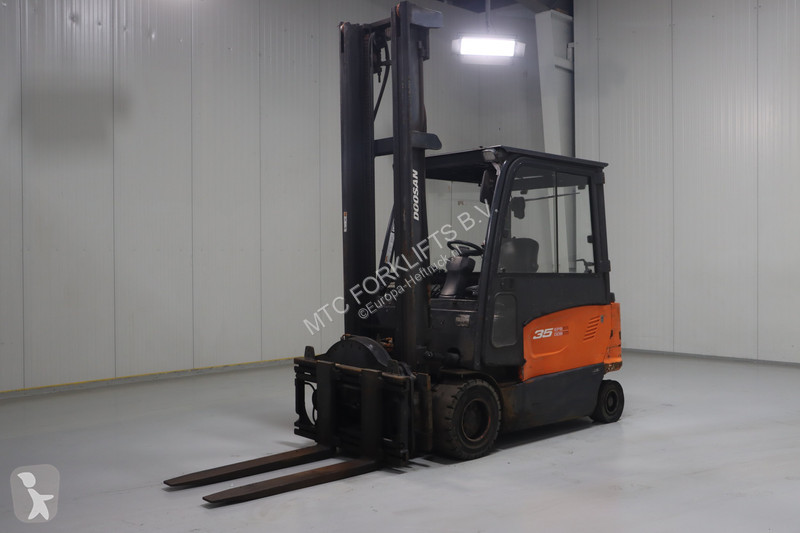 رافعة شوكية Doosan B35X-7