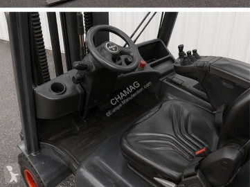 Elektrický vysokozdvižný vozík Fenwick