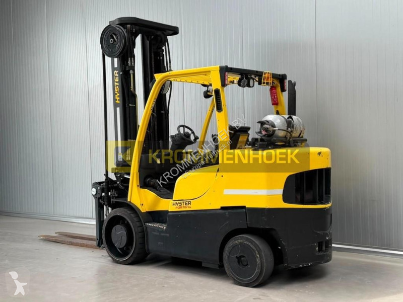 رافعة شوكية Hyster 0