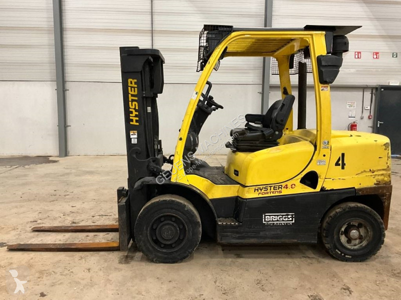 رافعة شوكية Hyster 00