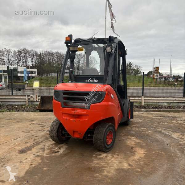 رافعة شوكية Linde h30d