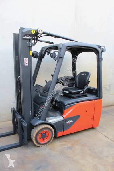 رافعة شوكية Linde