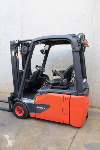 رافعة شوكية Linde