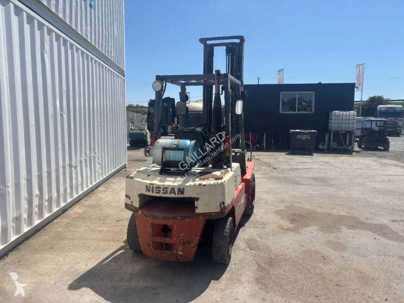Vysokozdvižný vozík Nissan UGJ02 A 30 U