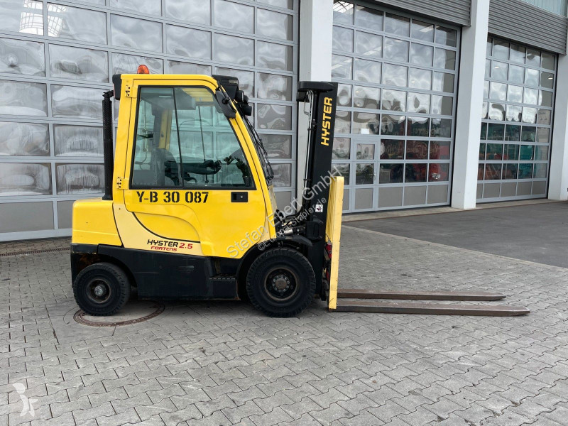Автопогрузчик Hyster H2.5FT / Duplex 3,3m / nur...