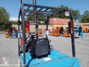 Chariot élévateur électrique
