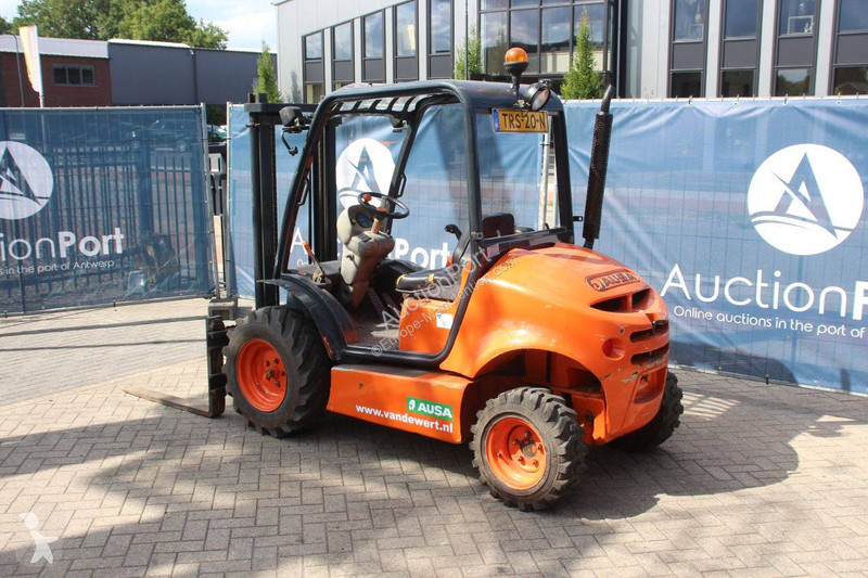 Chariot élévateur Ausa CH-150 X4