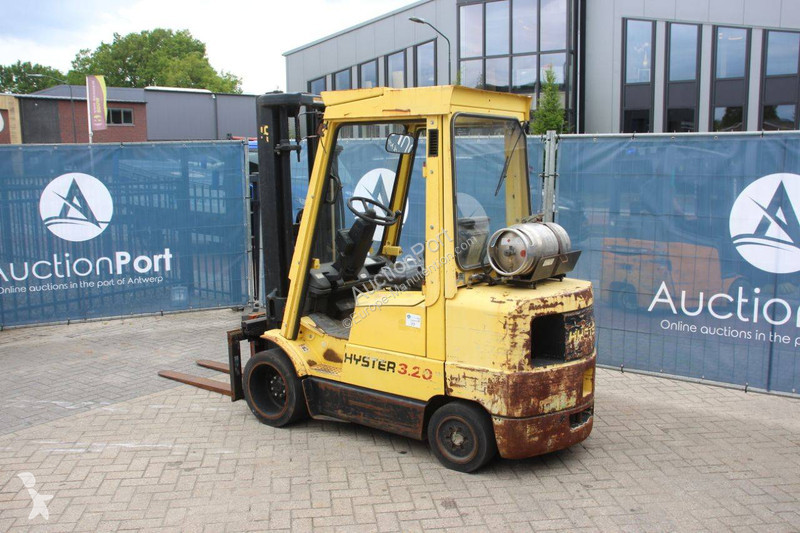 Teleskopický manipulátor Hyster S3.20XM