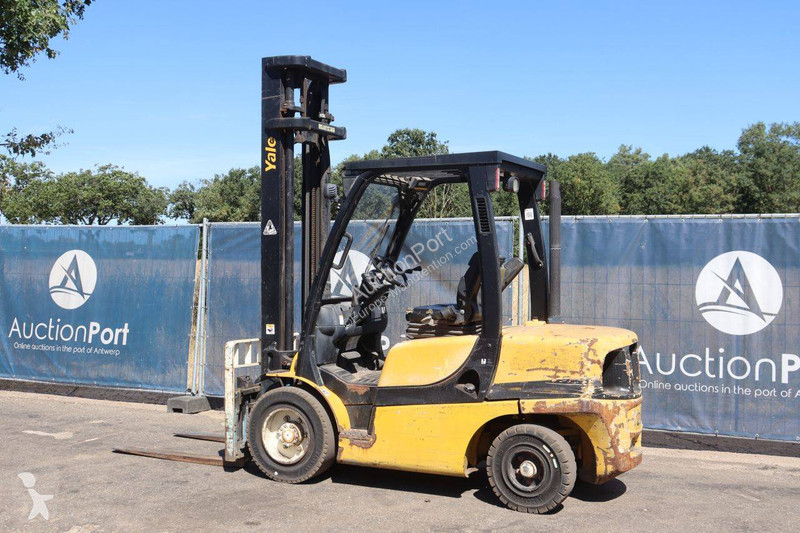 Chariot élévateur Yale GDP35VX