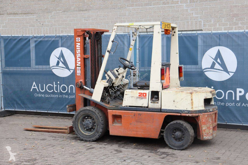 Chariot élévateur Nissan EH02A25