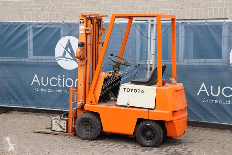 Stivuitor Toyota 2F6L9