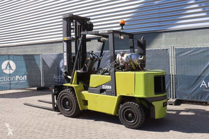 Carretilla elevadora Clark GPX50