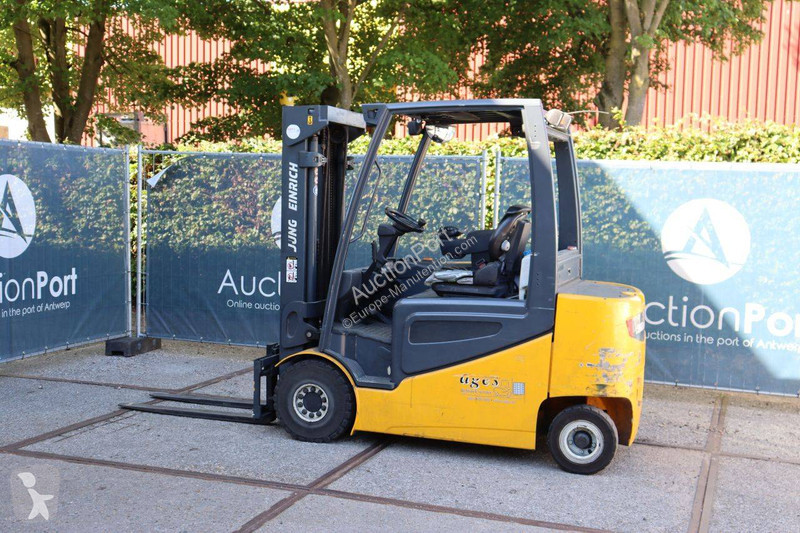 Carretilla elevadora Jungheinrich 425s