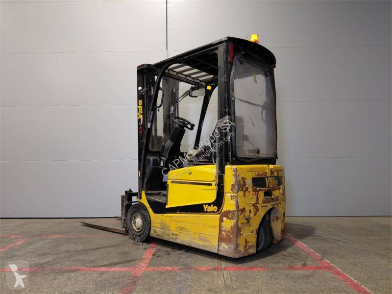 Кар Yale ERP15VC