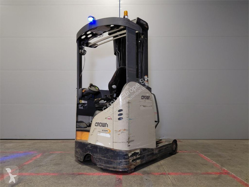 Кар Crown ESR 5260