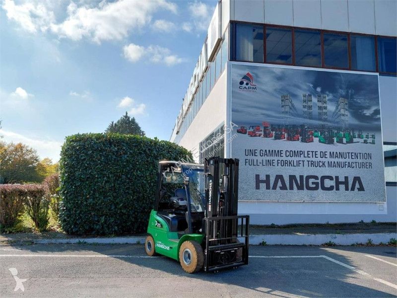 Кар Hangcha XC25i
