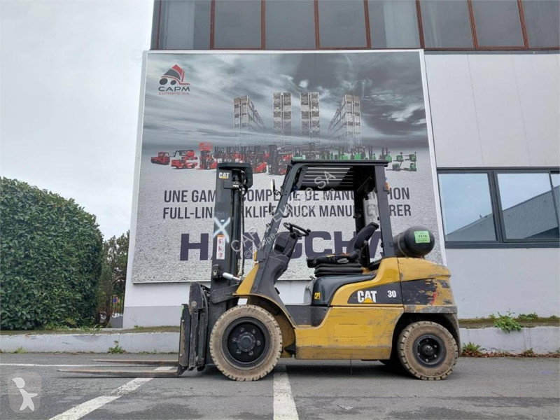 Chariot élévateur Caterpillar GP30NTD