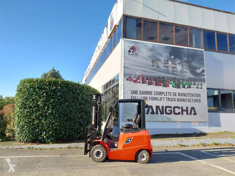 Кар Hangcha AE18