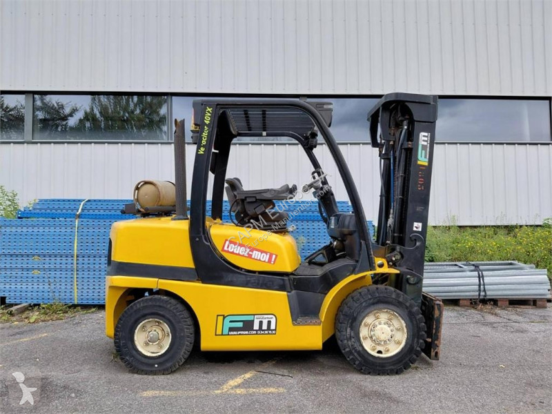Кар Yale GLP40VX5