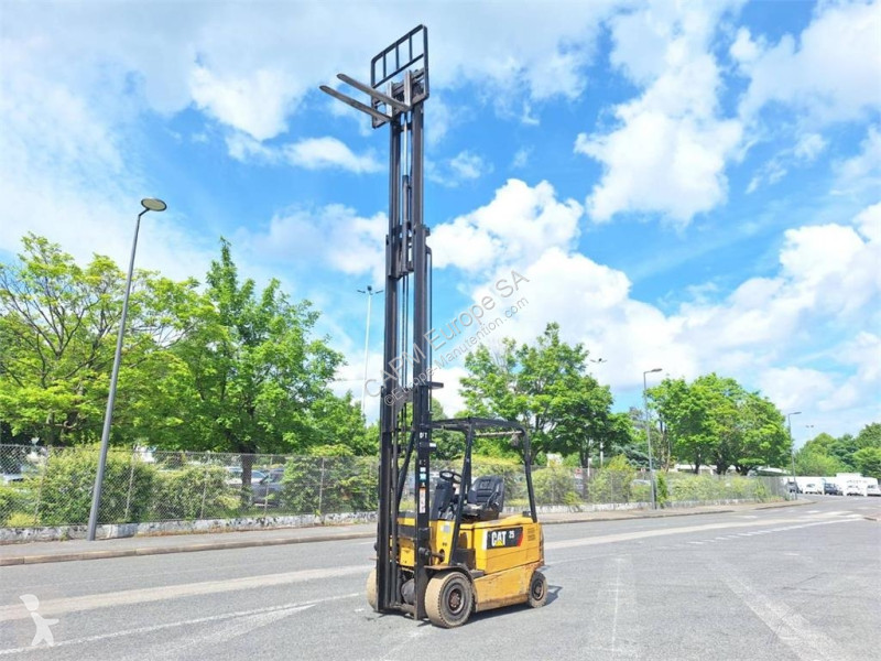 Chariot élévateur Caterpillar K-PAC