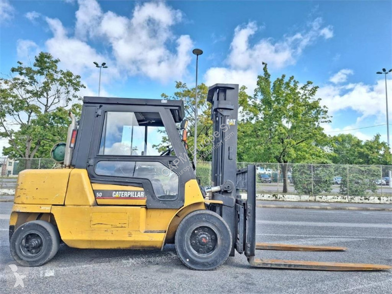 Chariot élévateur Caterpillar GP50K