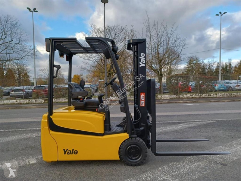 Chariot élévateur Yale MWB